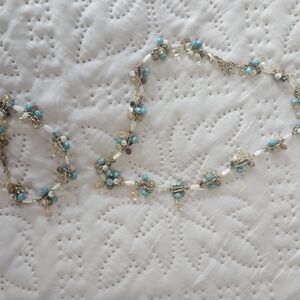 Elegant Turquoise and Silver Women's Necklace